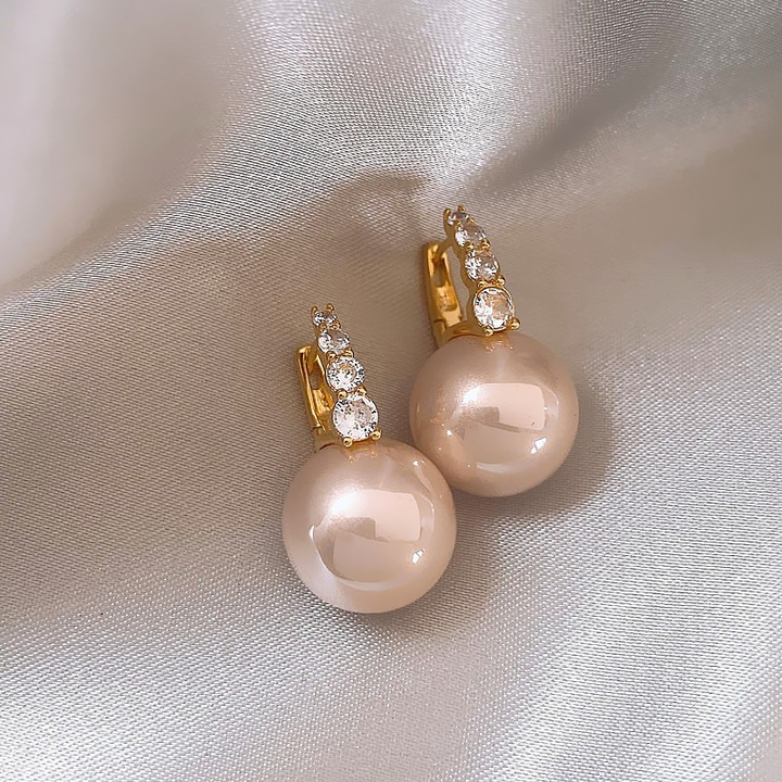 Pearl Flower Stud Earrings