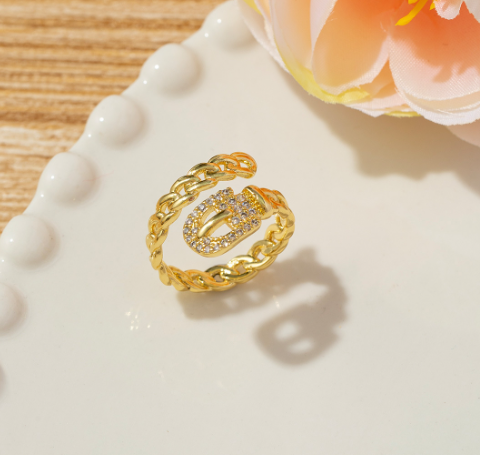 Zirconia Vintage Style Ring